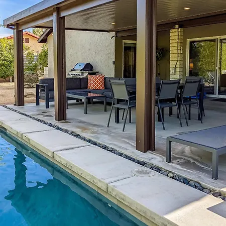 Palm Springs Modern Home Permit# 3972
